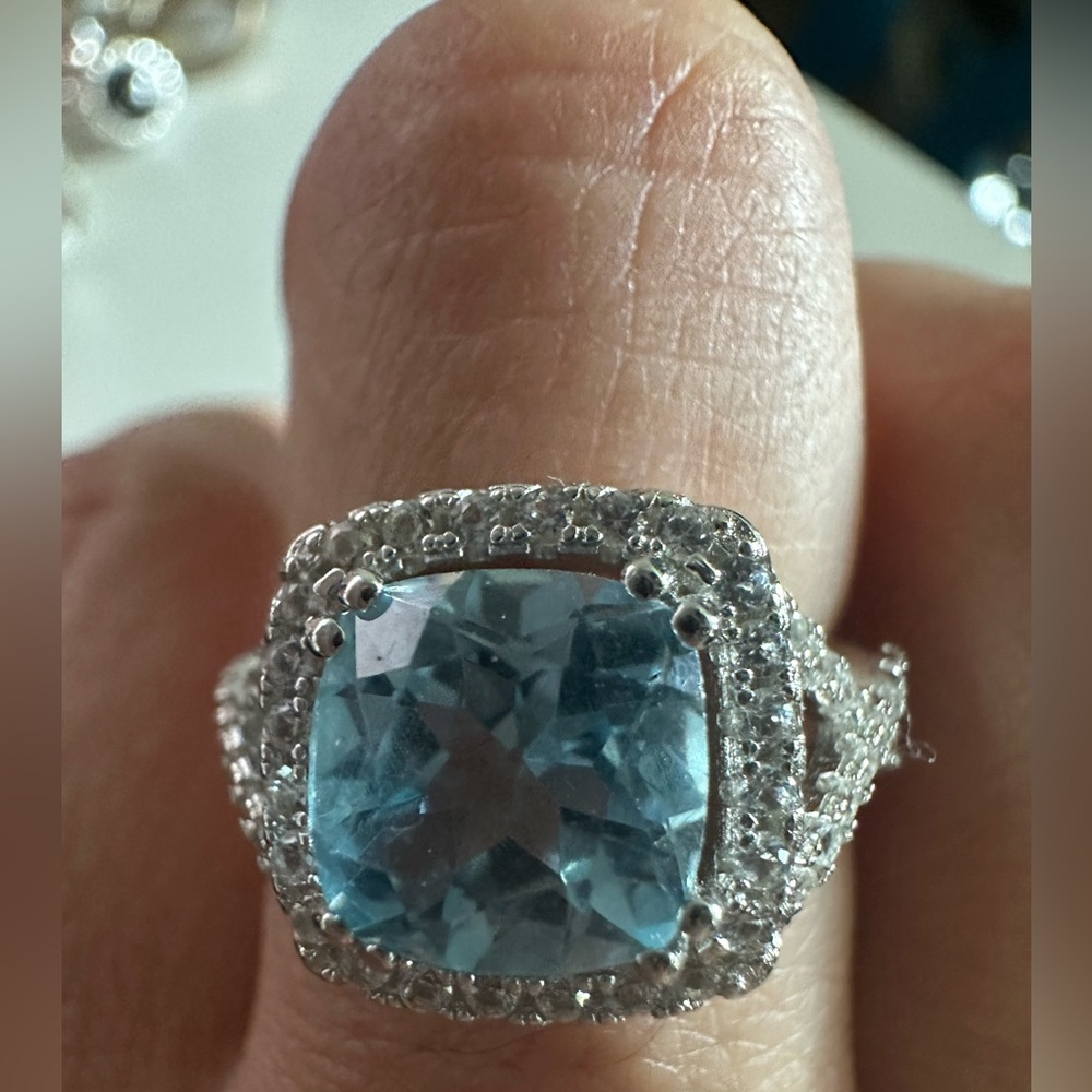 NWT ring